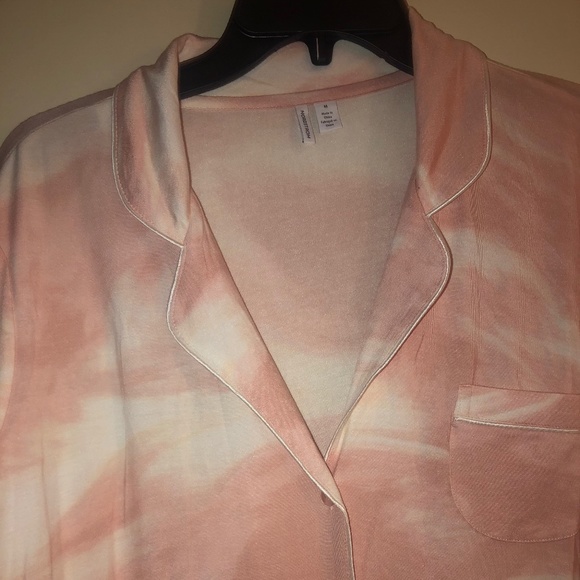 NWT Soft Nordstrom Nightshirt😴 - Picture 3 of 7